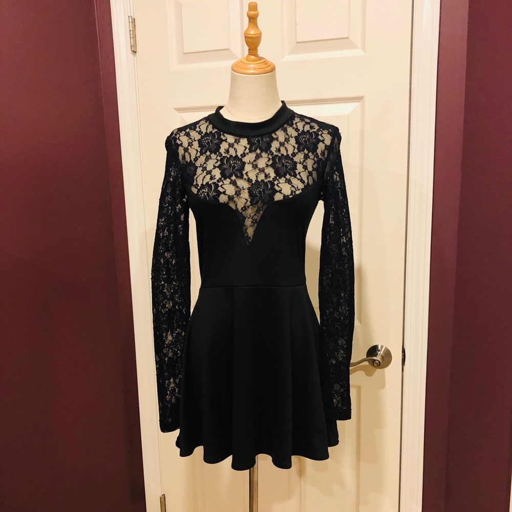 USED For Love and Lemons Lace Detail, Peplum Top